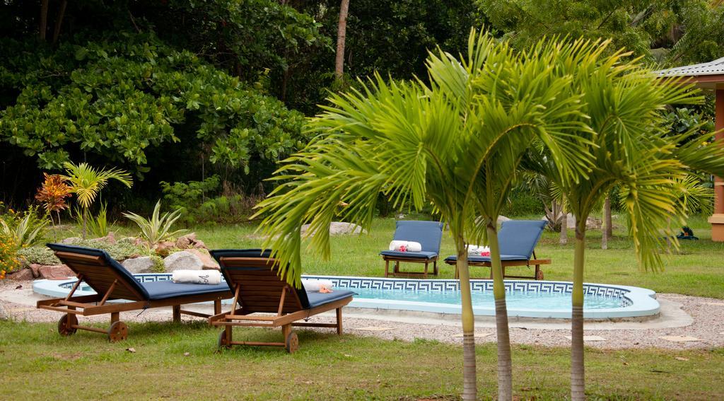 Villas Des Alizes Beachfront Suites And Garden Villas Гранд-Анс Номер фото